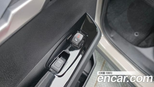 KG모빌리티(SsangYong) Torres EVX E7, 2024 18