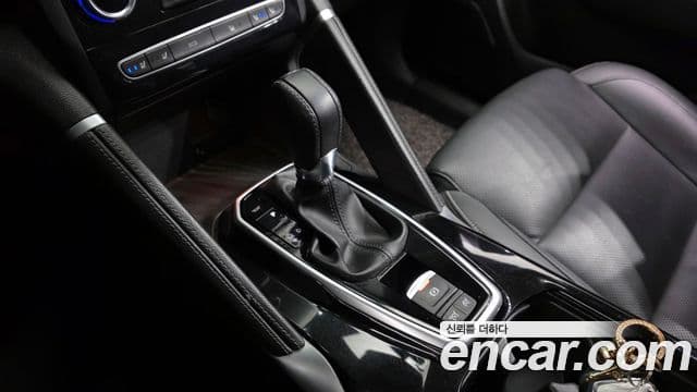 Renault Korea(Samsung) The / новый New QM6 2.0 LPe RE Signature 2WD, 2023 9