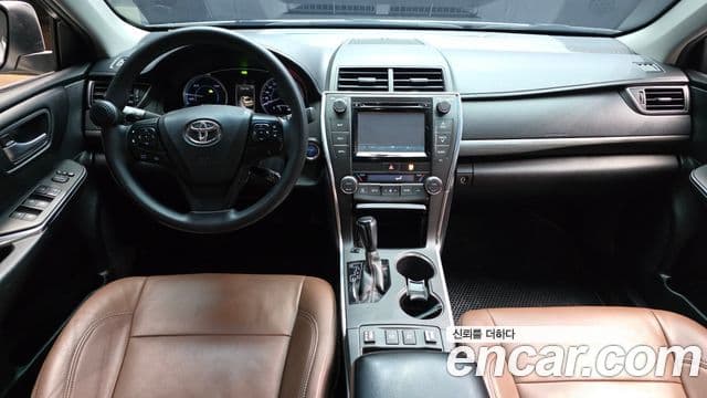 Toyota New 캠리 гибрид LE, 2016 7
