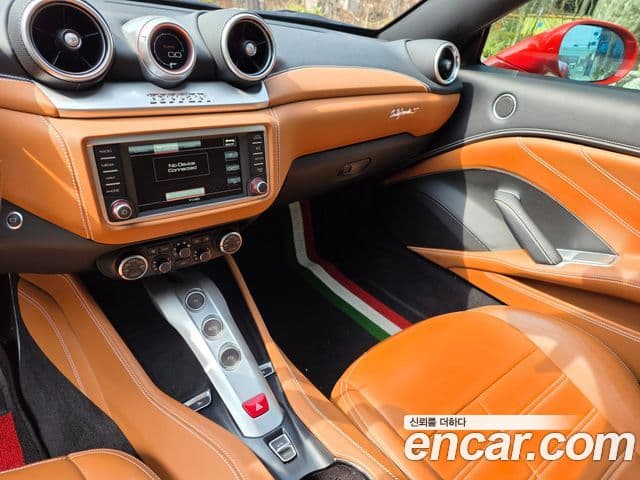 Ferrari 캘리포니아 T 3.9 V8, 2016 7