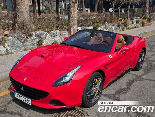 Ferrari 캘리포니아 T 3.9 V8, 2016 19