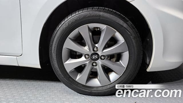 Hyundai Accent(новый кузов / новое поколение) Modern, 2019 все фото