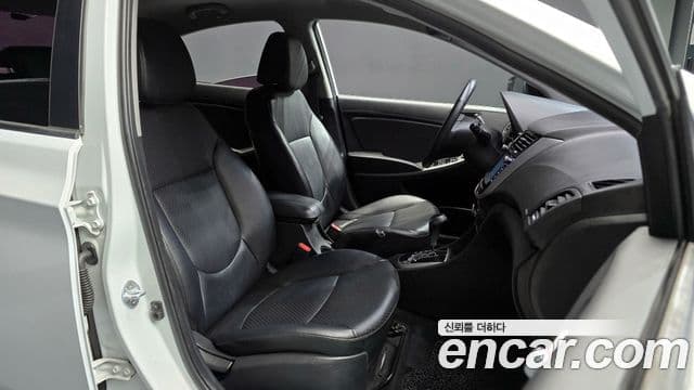 Hyundai Accent(новый кузов / новое поколение) Modern, 2019 10