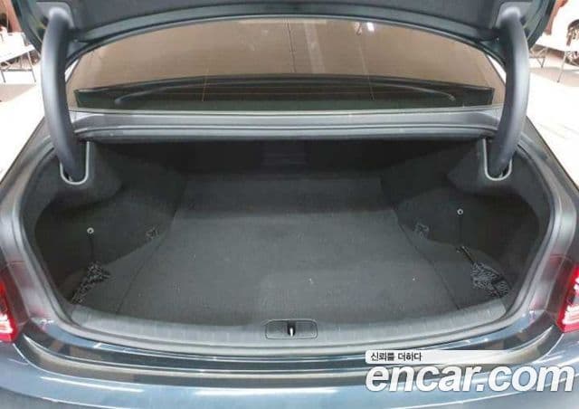 Genesis G80 (RG3) бензин 2.5 турбо AWD, 2023 9