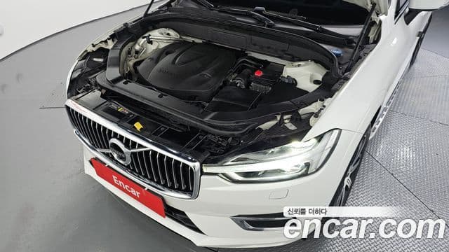Volvo XC60 2세대 D5 Inscription, 2020 6