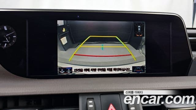 Lexus ES300h 7세대 Luxury Plus, 2021 16