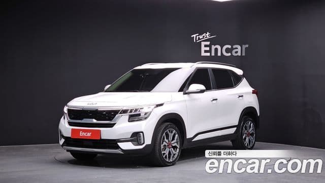 Kia Seltos Signature, 2023 1