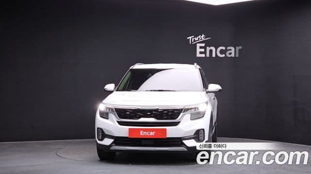 Kia Seltos Signature, 2023 3