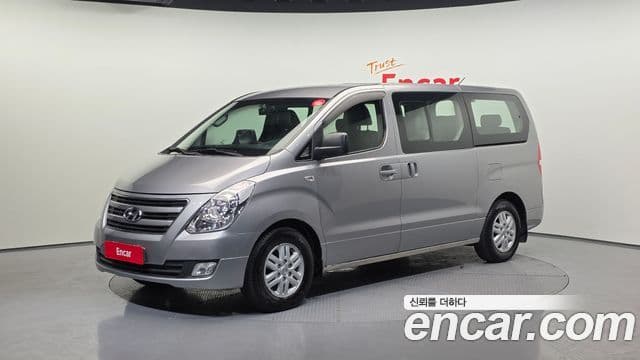 Hyundai Grand Starex Smart, 2017 1