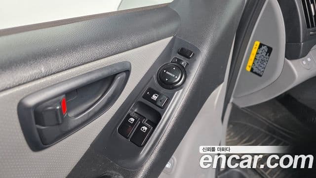 Hyundai Grand Starex Smart, 2017 16