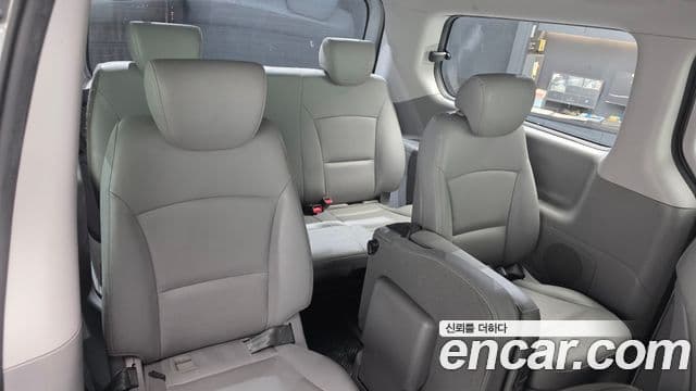 Hyundai Grand Starex Smart, 2017 18