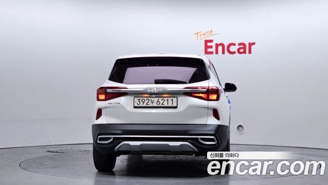 Kia Seltos Prestige, 2023 4