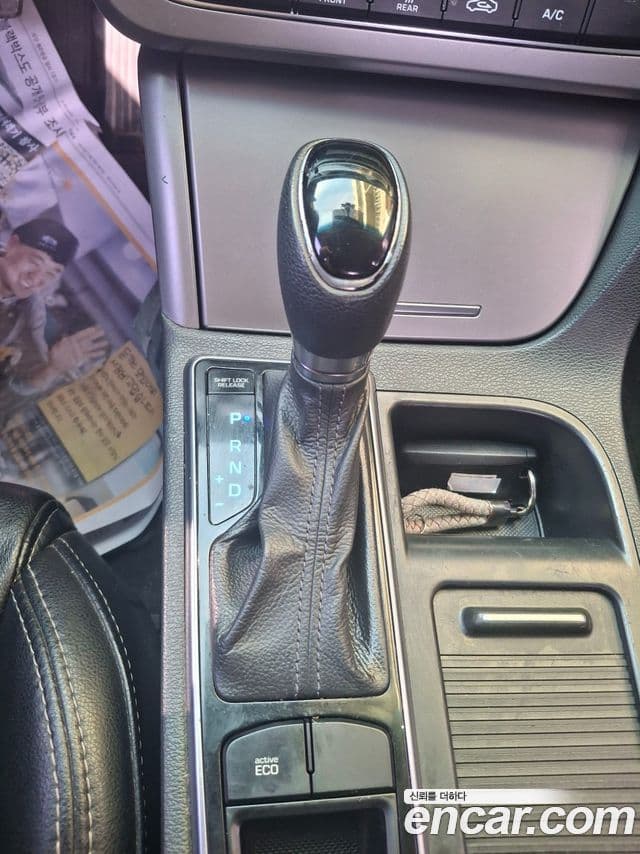 Hyundai LF Sonata Style, 2015 7