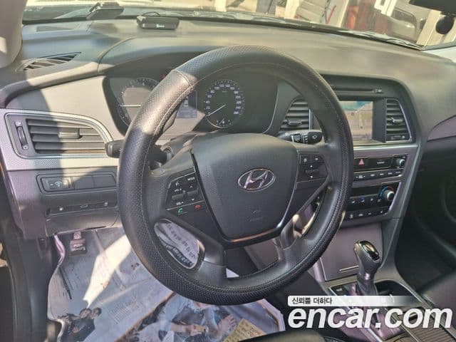 Hyundai LF Sonata Style, 2015 9