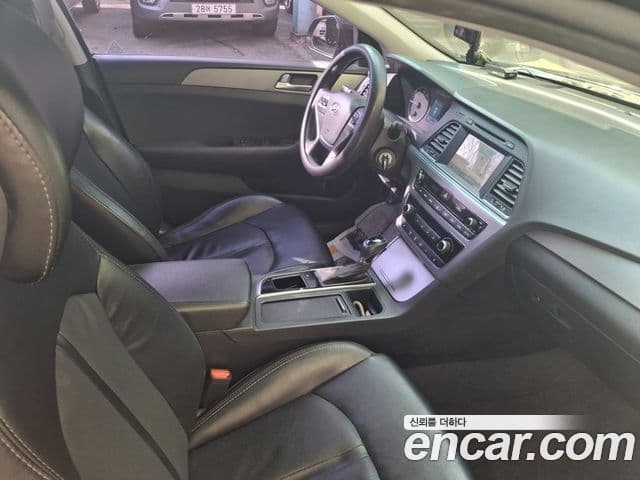 Hyundai LF Sonata Style, 2015 10