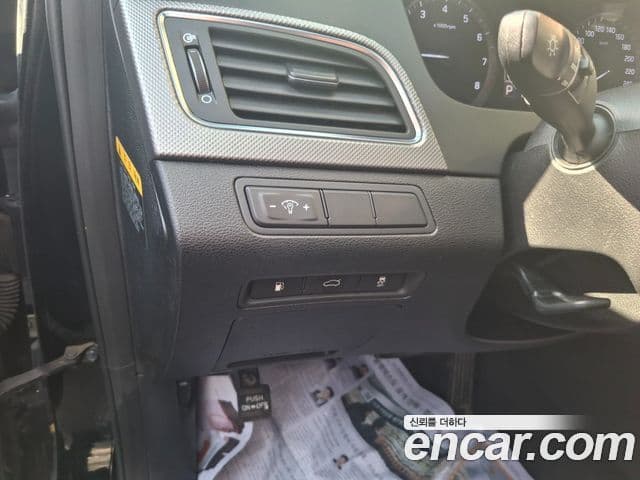 Hyundai LF Sonata Style, 2015 18