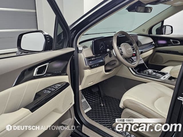 Kia Carnival 4세대 Signature, 2022 11