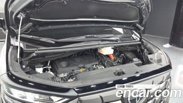 Toyota Alphard 4세대 2.5 HEV Executive AWD, 2024 6