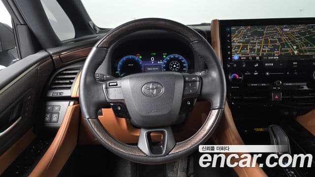 Toyota Alphard 4세대 2.5 HEV Executive AWD, 2024 13