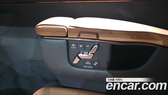 Toyota Alphard 4세대 2.5 HEV Executive AWD, 2024 19