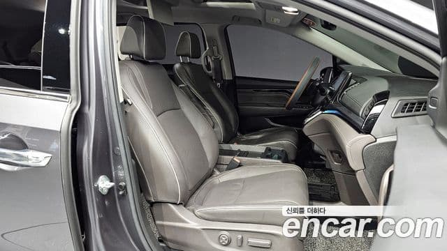 Honda Odyssey 5세대, 2021 10