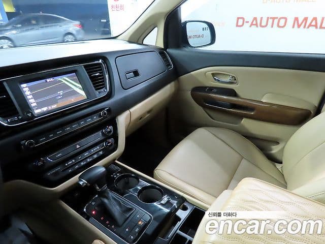 Kia All New Carnival Prestige, 2017 10