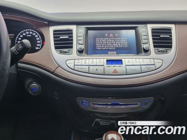 Hyundai Genesis VIP팩, 2011 14