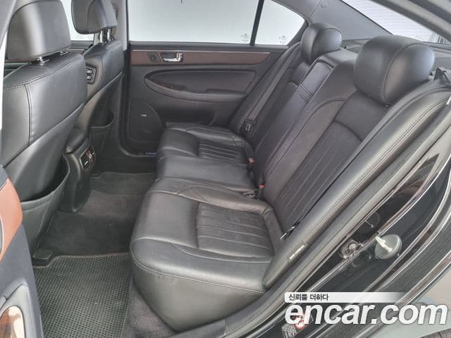 Hyundai Genesis VIP팩, 2011 16