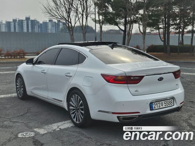 Kia All New K7 2.4 GDI Limited, 2018 3