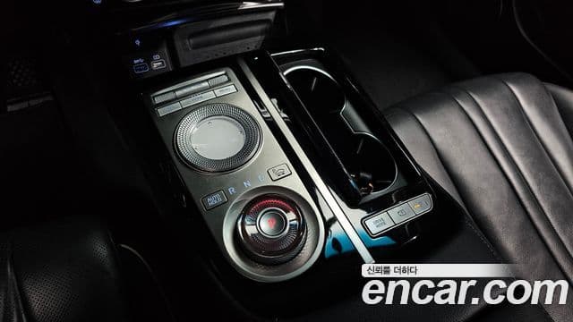 Genesis G80 (RG3) бензин 2.5 турбо AWD, 2021 9