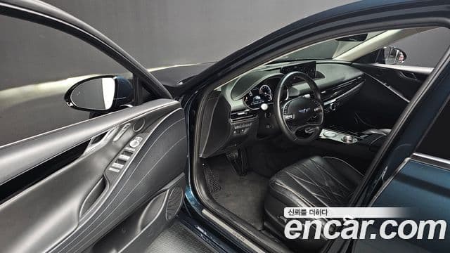 Genesis G80 (RG3) бензин 2.5 турбо AWD, 2021 11