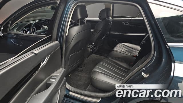 Genesis G80 (RG3) бензин 2.5 турбо AWD, 2021 12