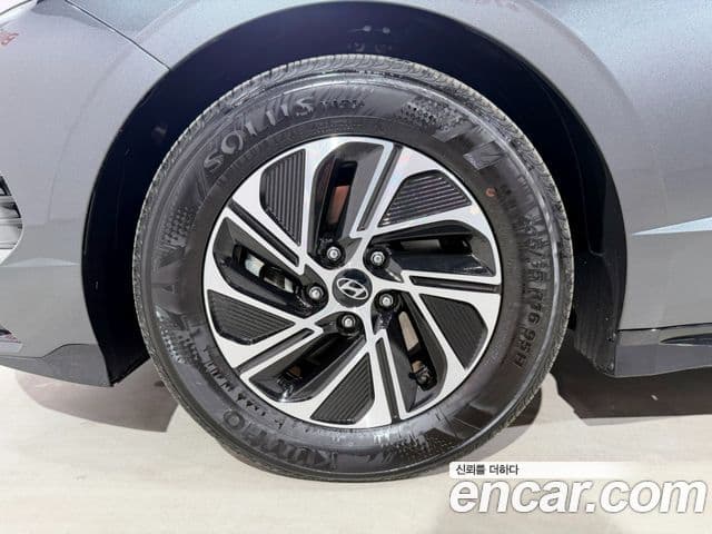 Hyundai Sonata D Edge гибрид(DN8) Premium, 2024 18