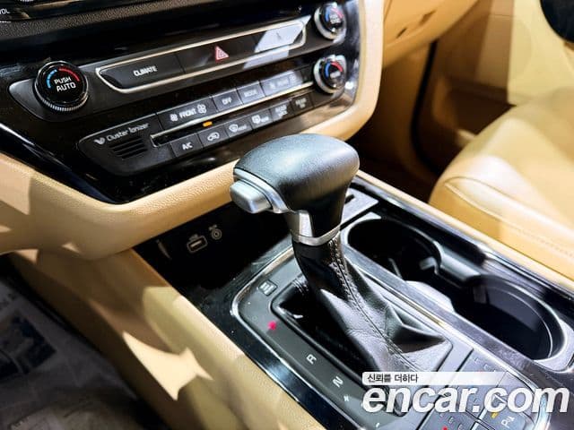 Kia All New Carnival Prestige, 2017 8