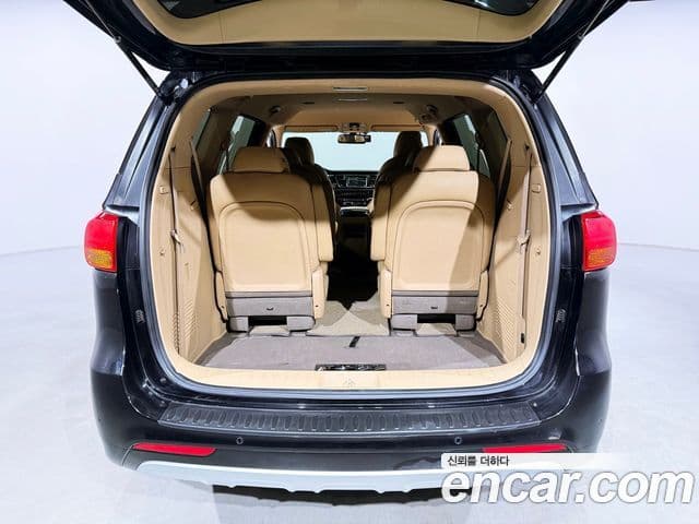 Kia All New Carnival Prestige, 2017 19
