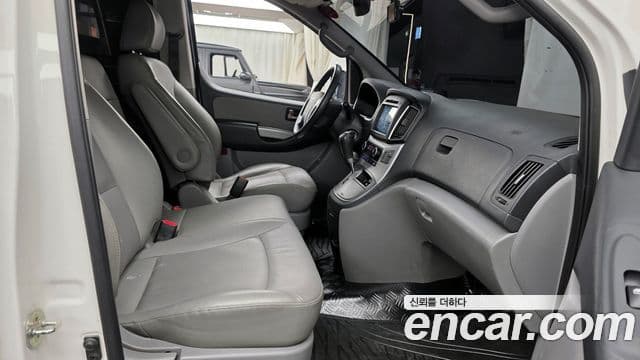 Hyundai The / новый New Grand Starex Smart, 2018 11