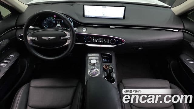 Genesis GV70, 2023 7