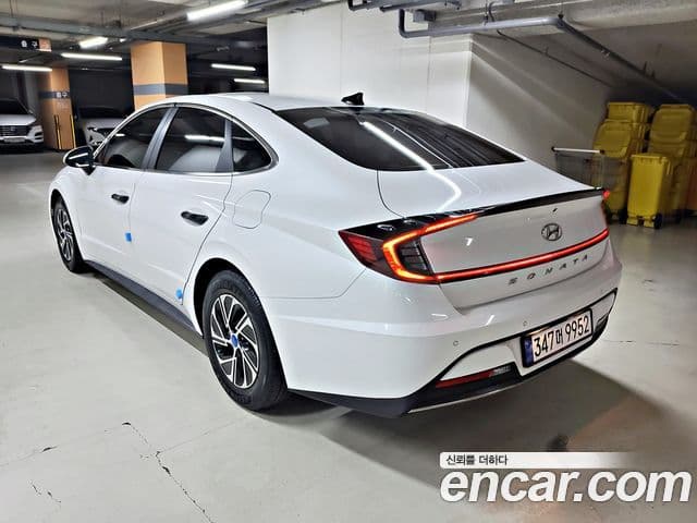 Hyundai Sonata гибрид (DN8) Modern, 2022 3