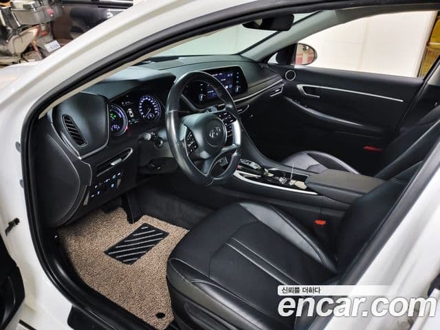 Hyundai Sonata гибрид (DN8) Modern, 2022 10