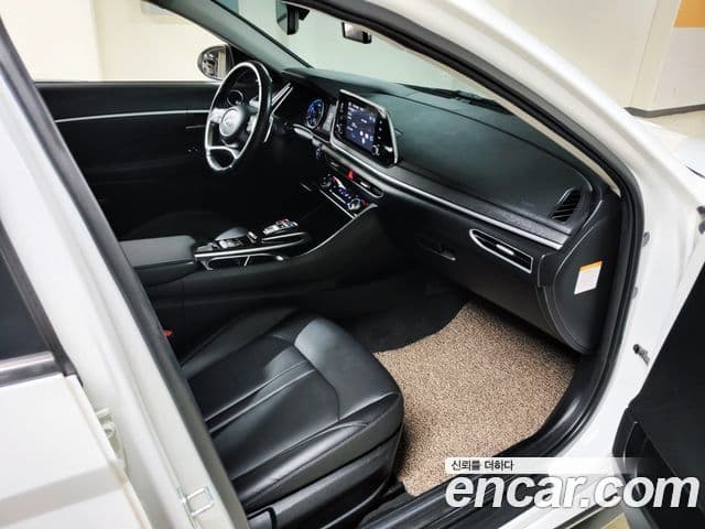 Hyundai Sonata гибрид (DN8) Modern, 2022 12