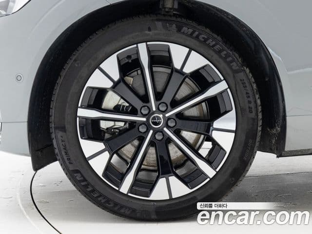 Volvo XC60 2세대 B5 Ultra Bright, 2026 все фото