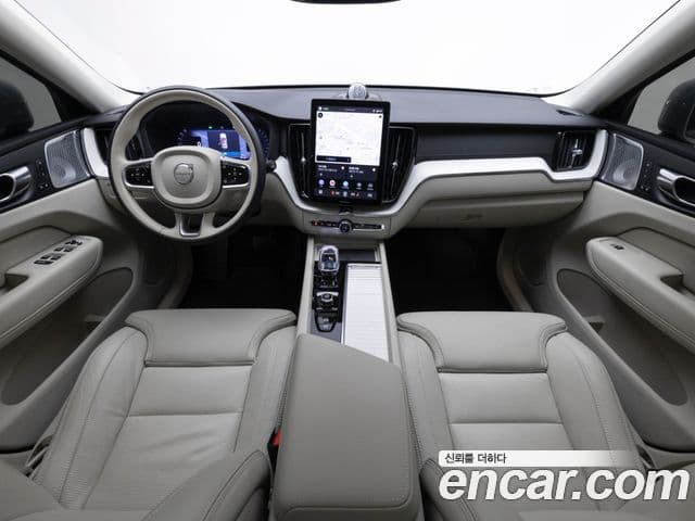 Volvo XC60 2세대 B5 Ultra Bright, 2026 7