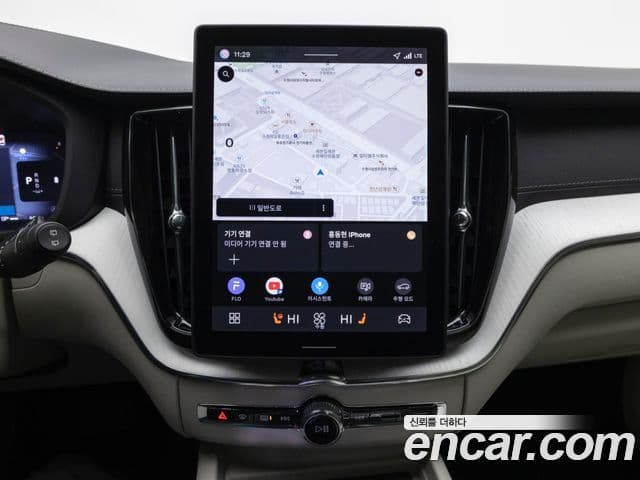 Volvo XC60 2세대 B5 Ultra Bright, 2026 13