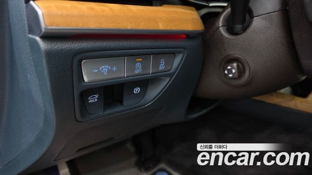 Genesis G80 (RG3) бензин 3.5 турбо AWD, 2022 11