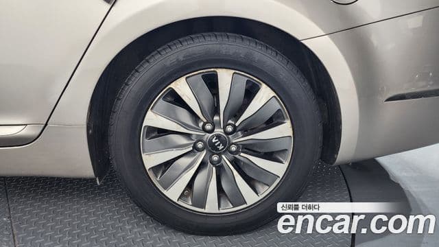 Kia K7 гибрид Prestige, 2014 все фото