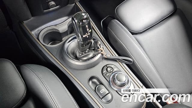 Mini Cooper Countryman 2세대, 2022 9