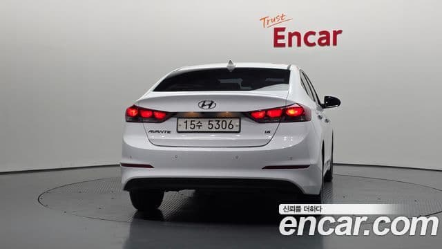 Hyundai Avante AD Premium, 2018 4