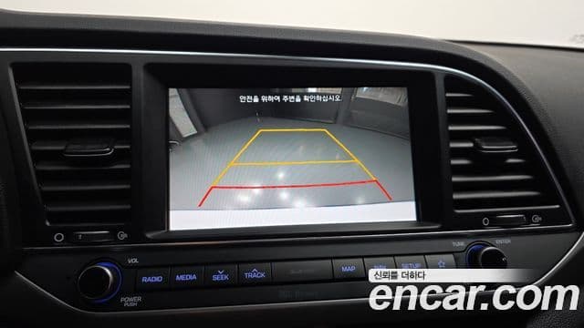 Hyundai Avante AD Premium, 2018 15