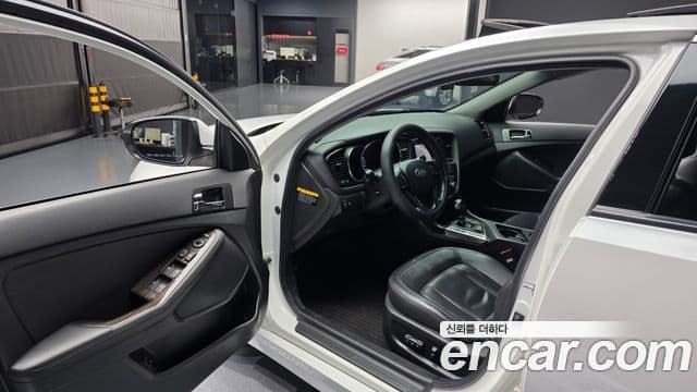 Kia K5 Luxury, 2013 10