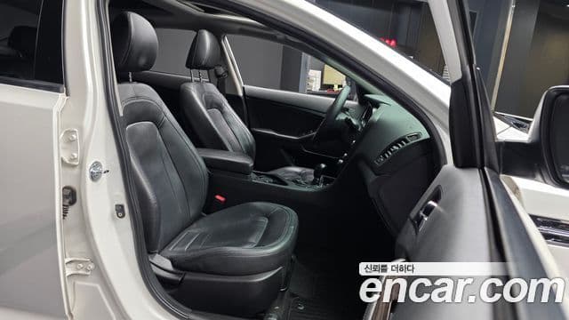 Kia K5 Luxury, 2013 11